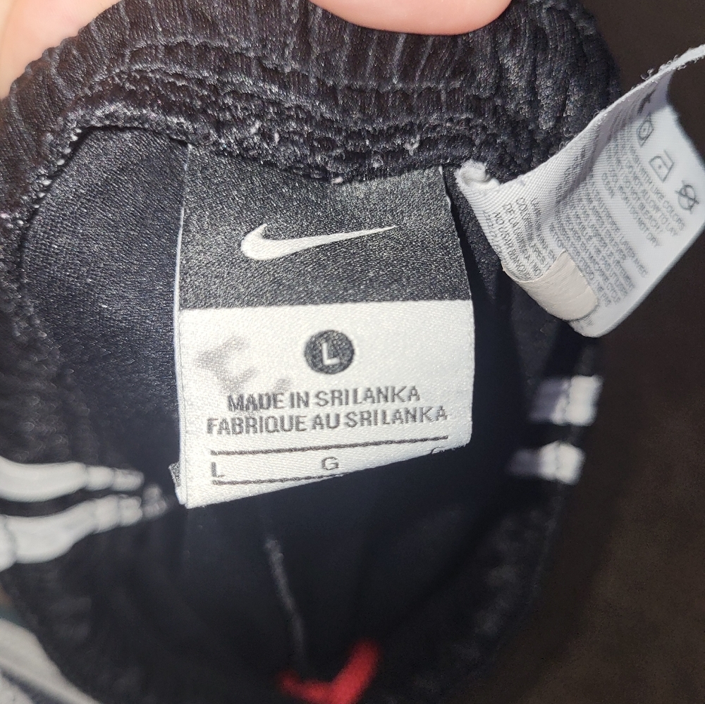 Boys Nike shorts size Large